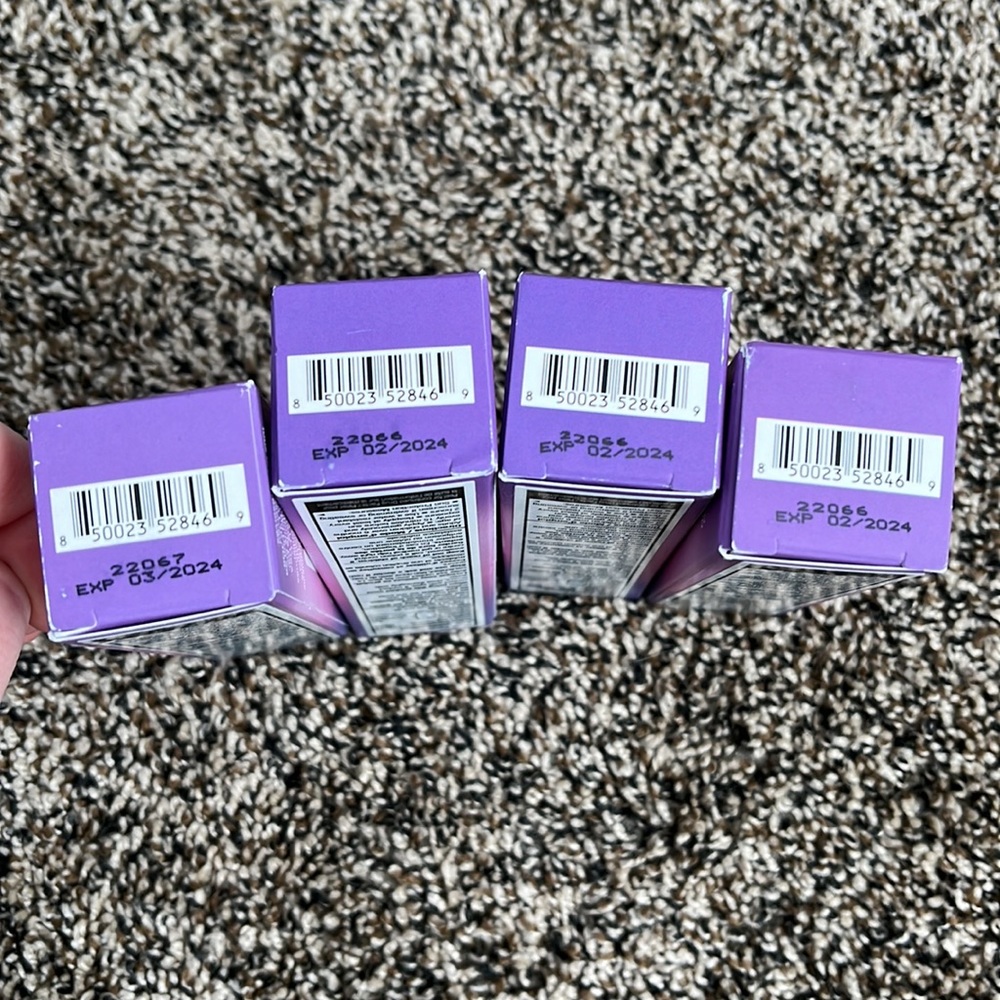 4 Coola Sun Silk Drops Sunscreen, NWT - Picture 4 of 4
